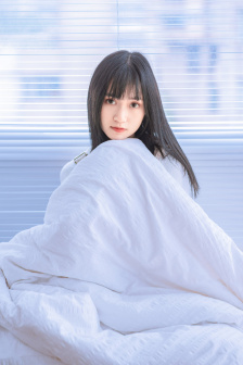 瑜伽盘莲花